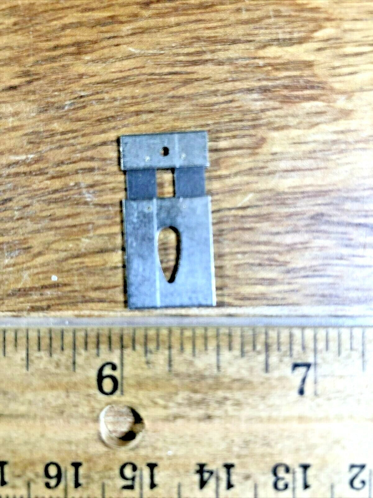 Clock Pendulum Suspension Spring, 24.60mm X 12.3mm       (KA5108)