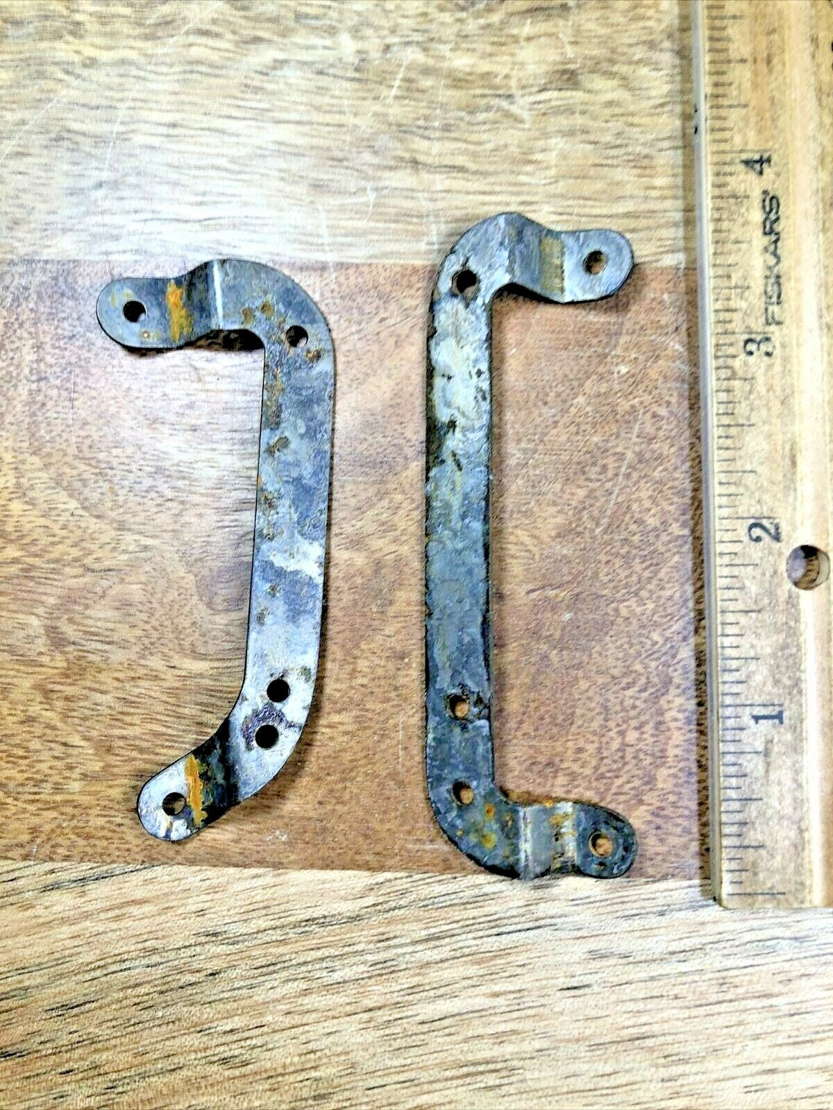 Seth Thomas A208-000 (Hermle 141-031) Clock Movement Mounting Bracket (K6893)
