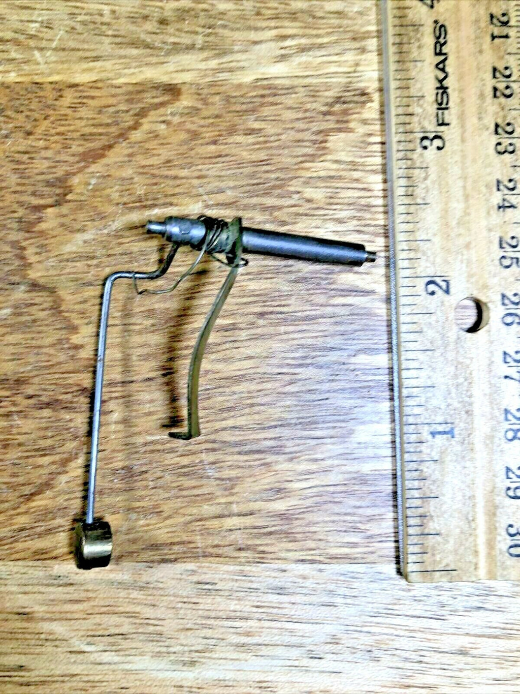 Clock Movement Hammer Assembly, Arbor Is 1.59 Inches Long, .075" Pivot  (K4086)