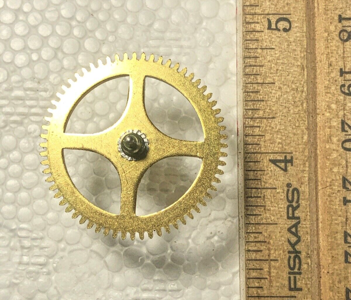 Gufa 400 Day Or Anniversary Clock Movement 2nd Wheel (K8499)