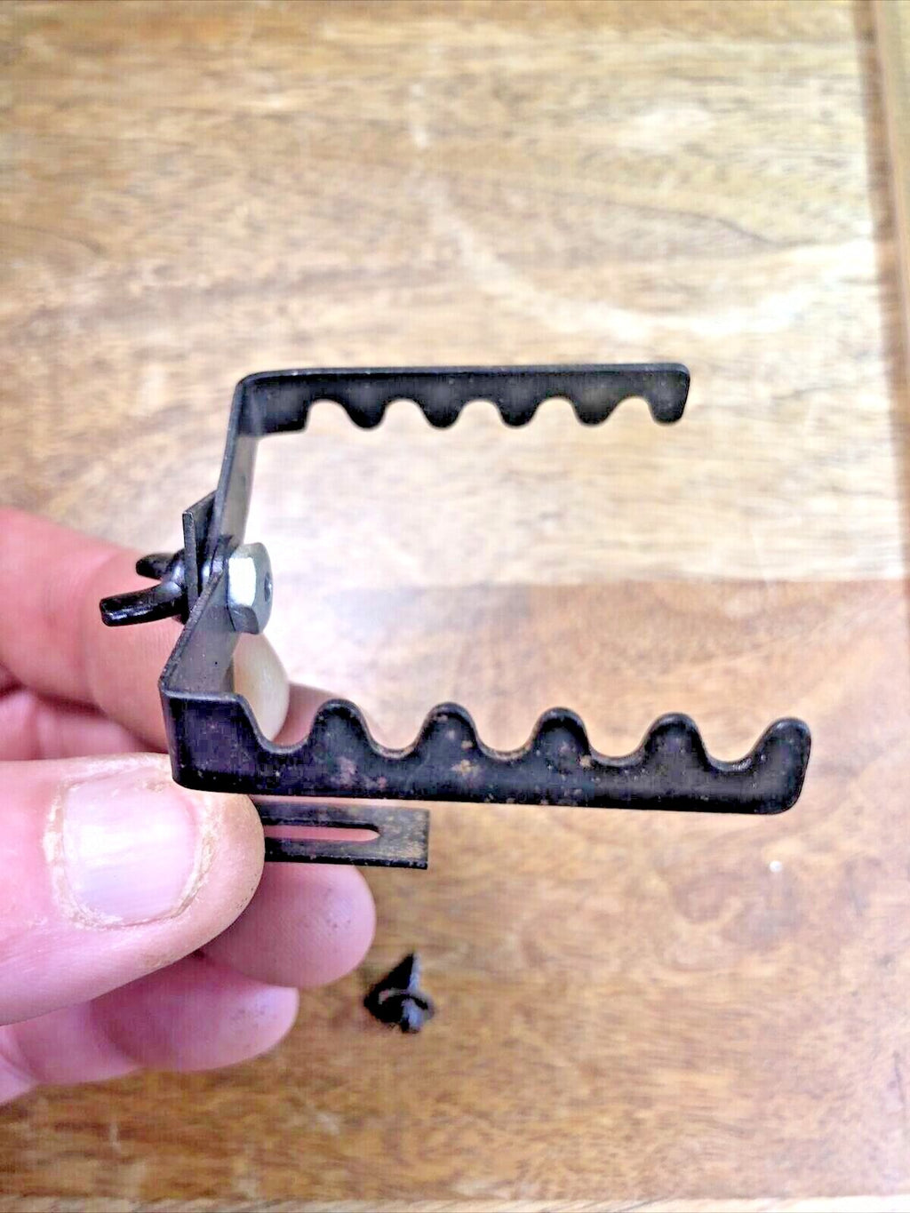 Vintage Clock Chimes Transport Bracket  (K7208)
