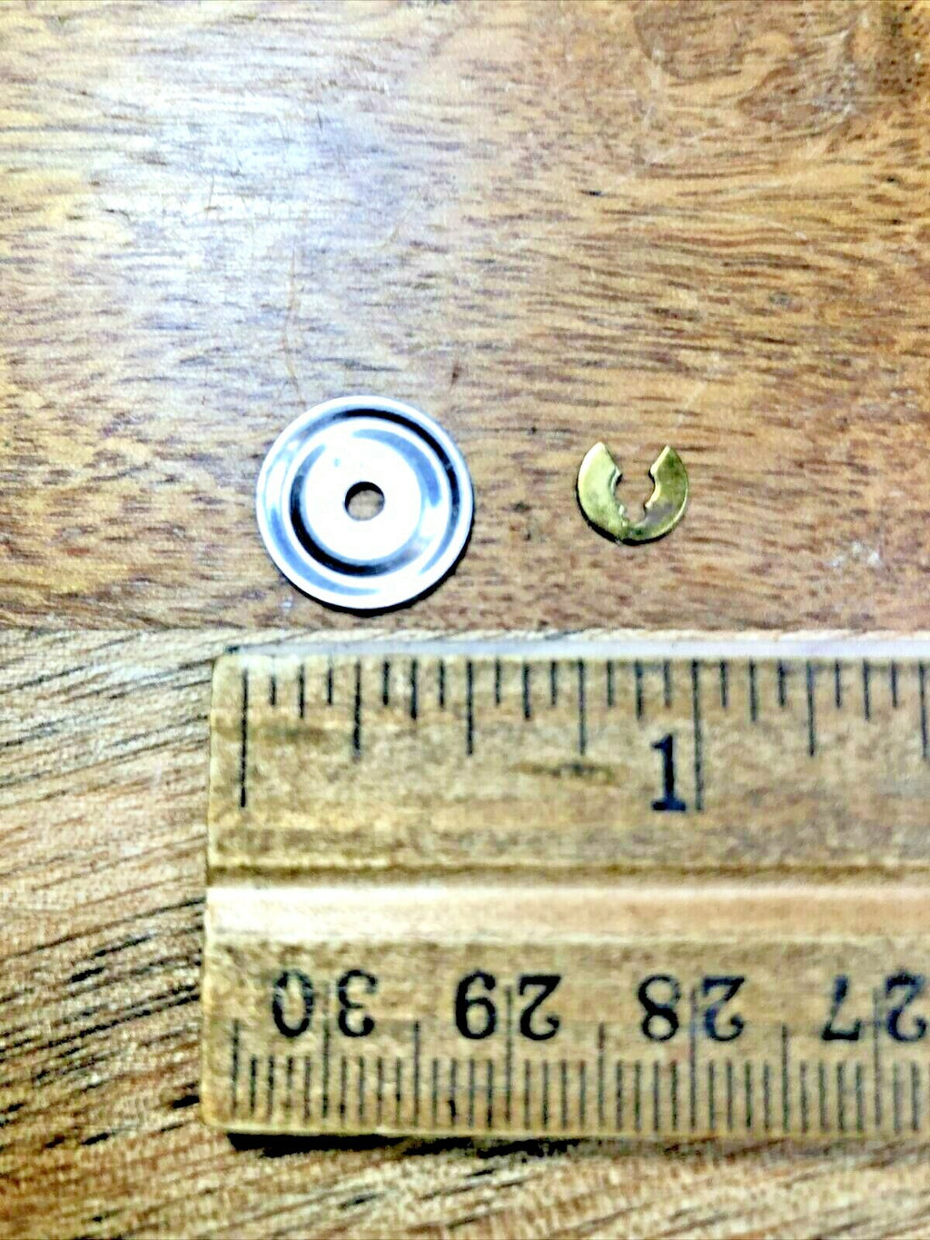 Chinese Clock Movement Hour Wheel Retaining Clip and Washer (K6868)