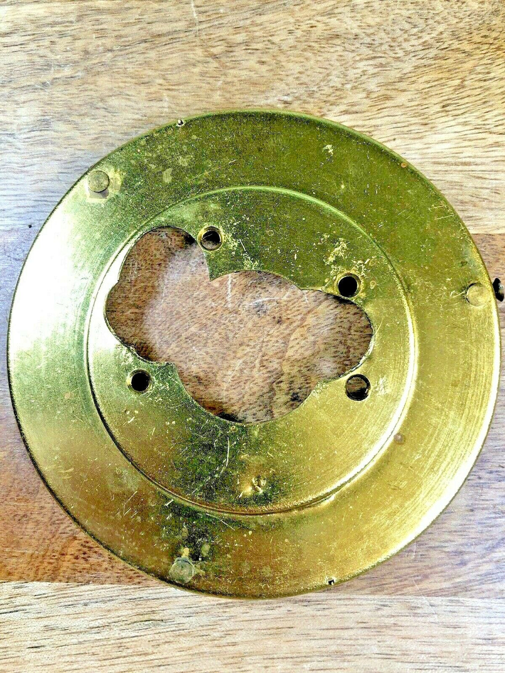 Old Clock Dial Pan Mounting Plate 4.47 Inch Or 113.76mm Outer Diameter (K6087)