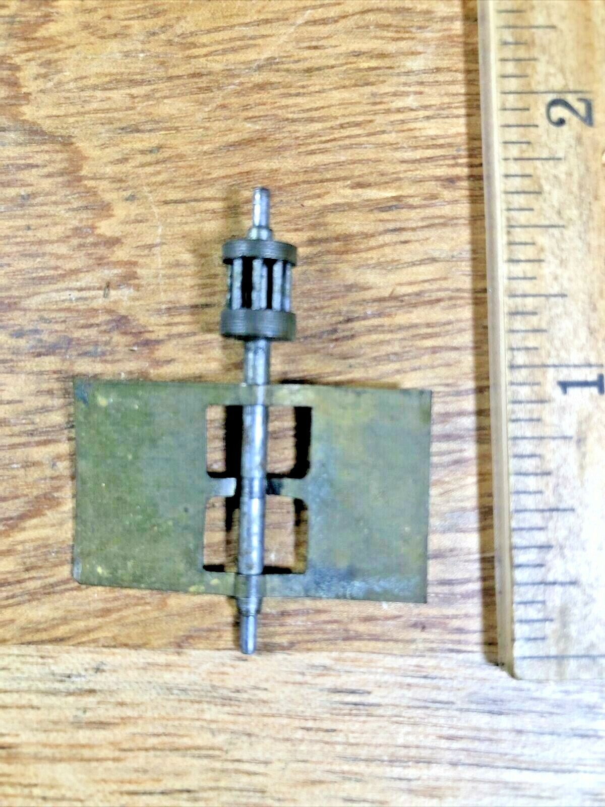 Old Gilbert 8 Day Clock Movement Fan Assembly  (K5612)