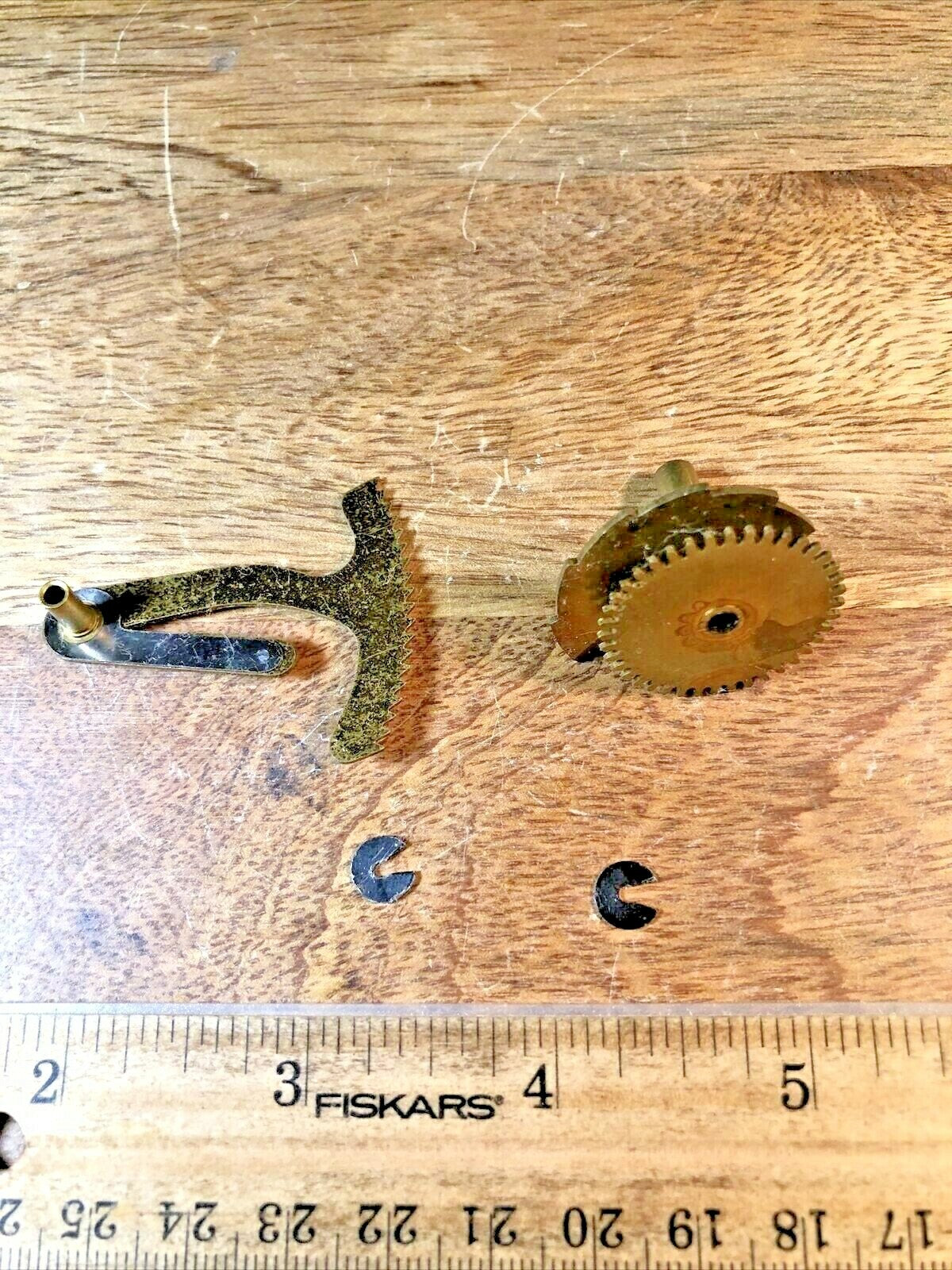 Seth Thomas A205-000 Hour Wheel and Pipe   (K1668)