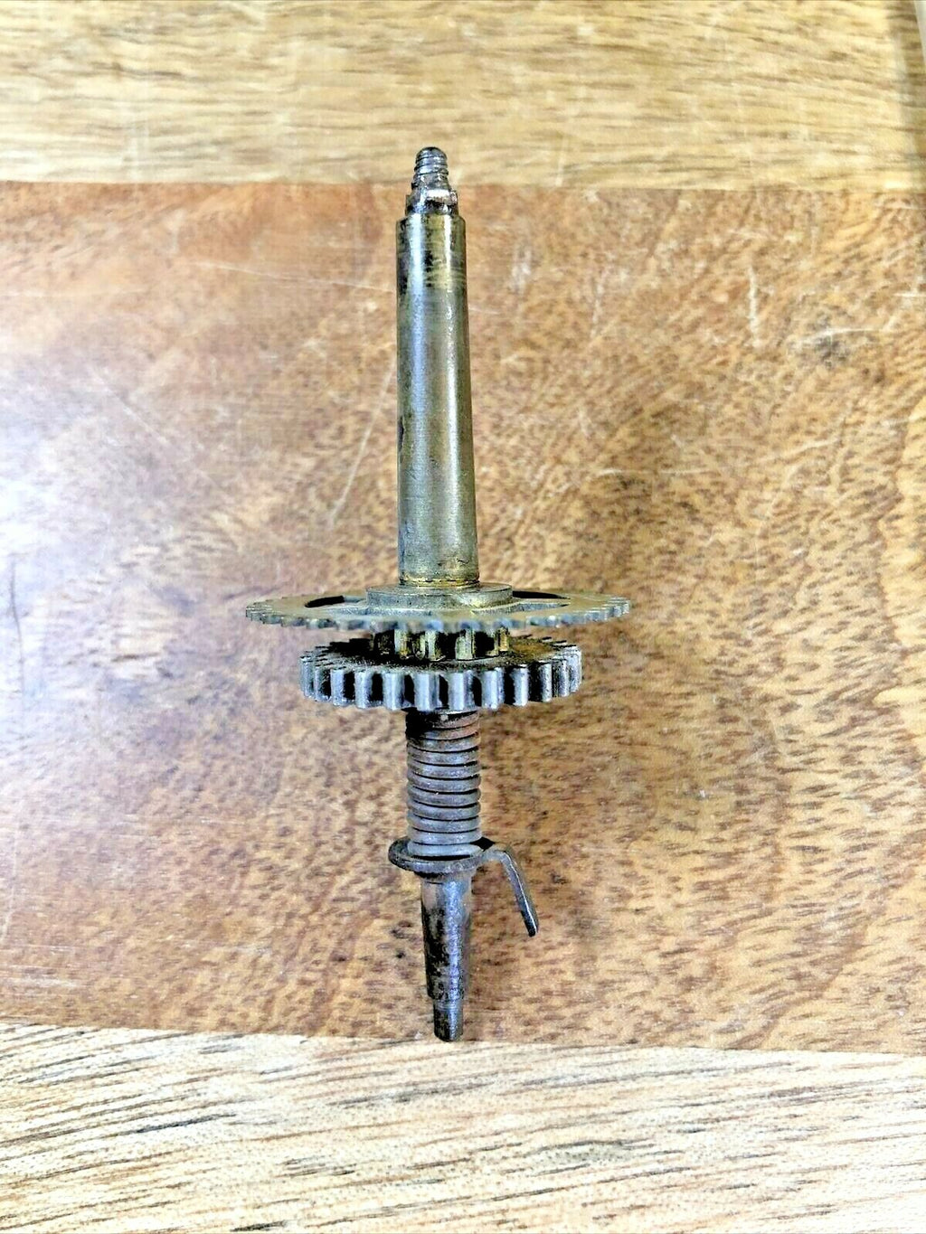 Unknown Clock Movement Minute Wheel (73.8mm Long, 2.6mm Pivot) (K6263)