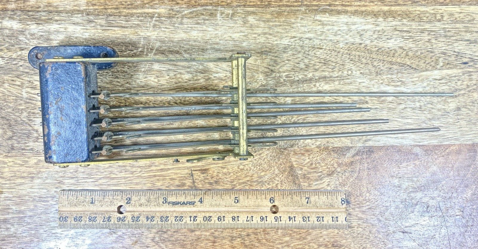 5 Rod Clock Chime Bar 12 Inches Long (HAC, Hamburg American ?)     (LL5206)