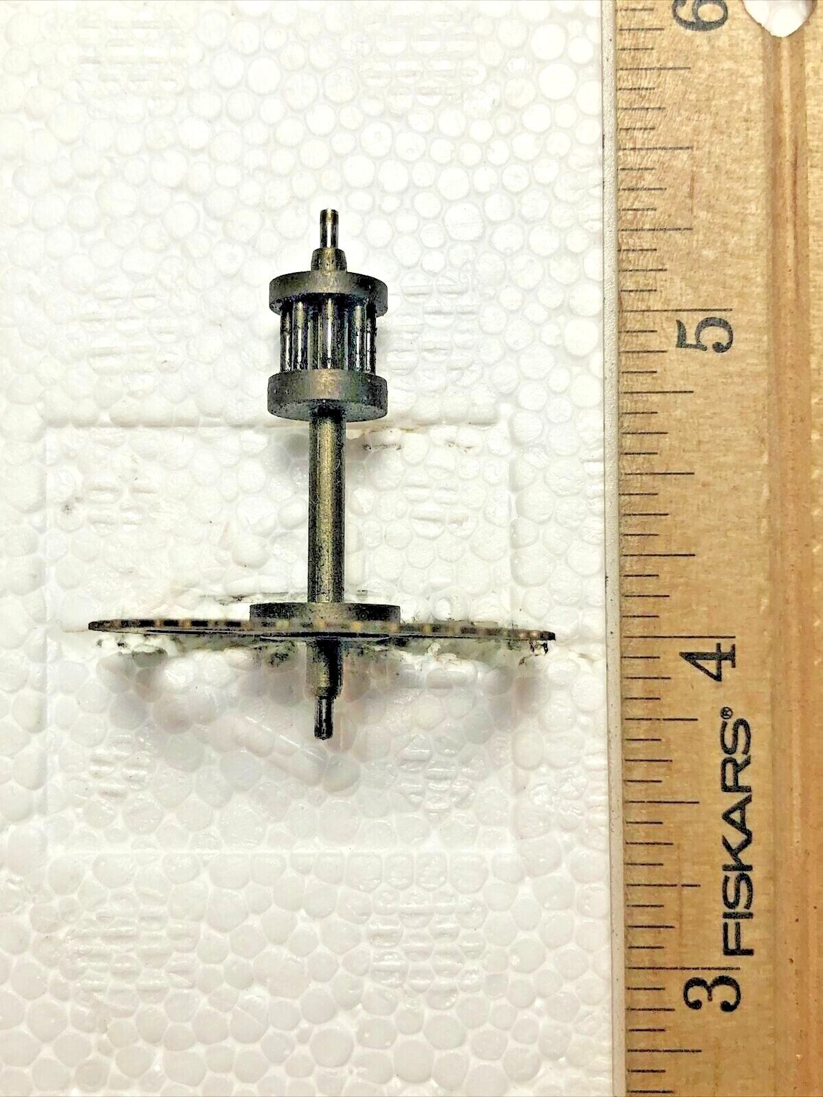 Old Sessions Clock Movement Time Side 3rd Wheel (See Pics To ID Movement)(K7772)