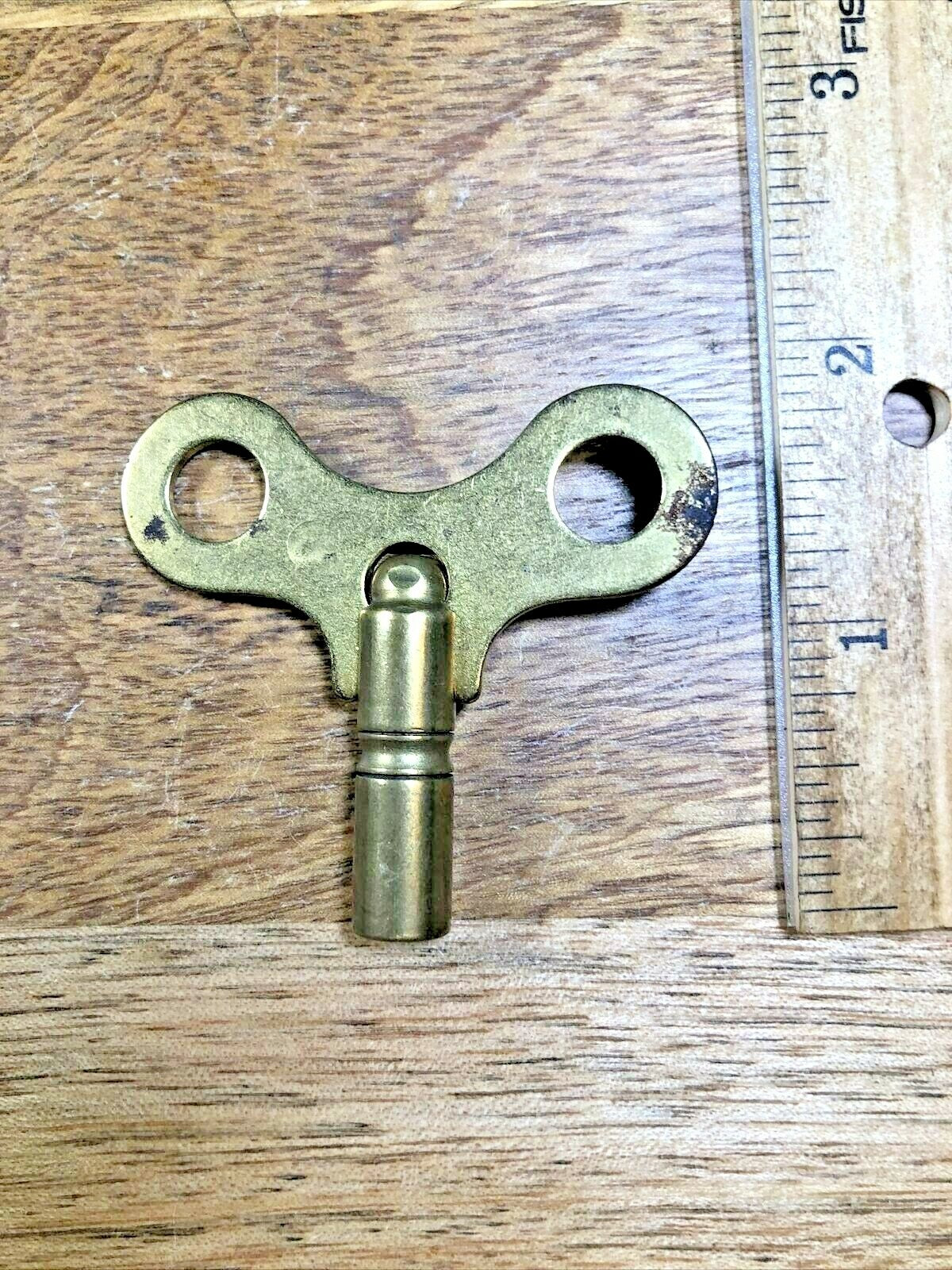 Old Brass Clock Winding Key Number 13 / 5.50mm    (Key Lot K1904)