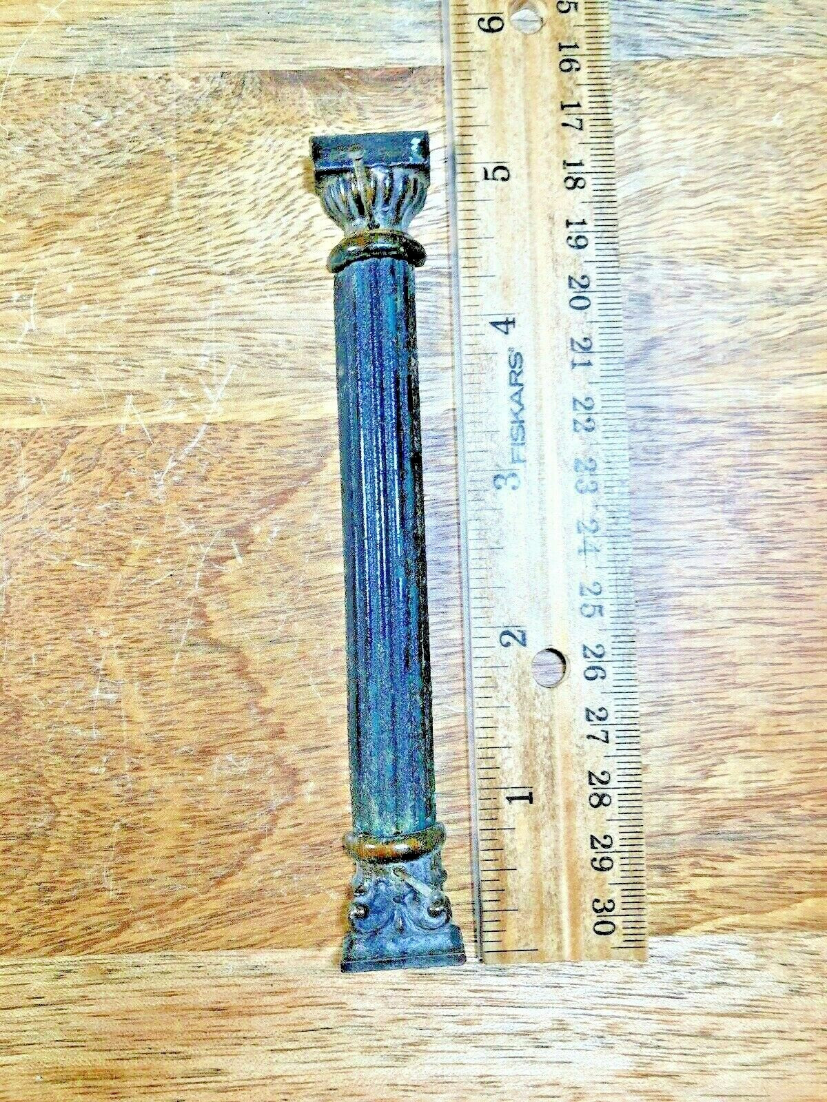 Old Black Mantle Clock Column                            (K1478)