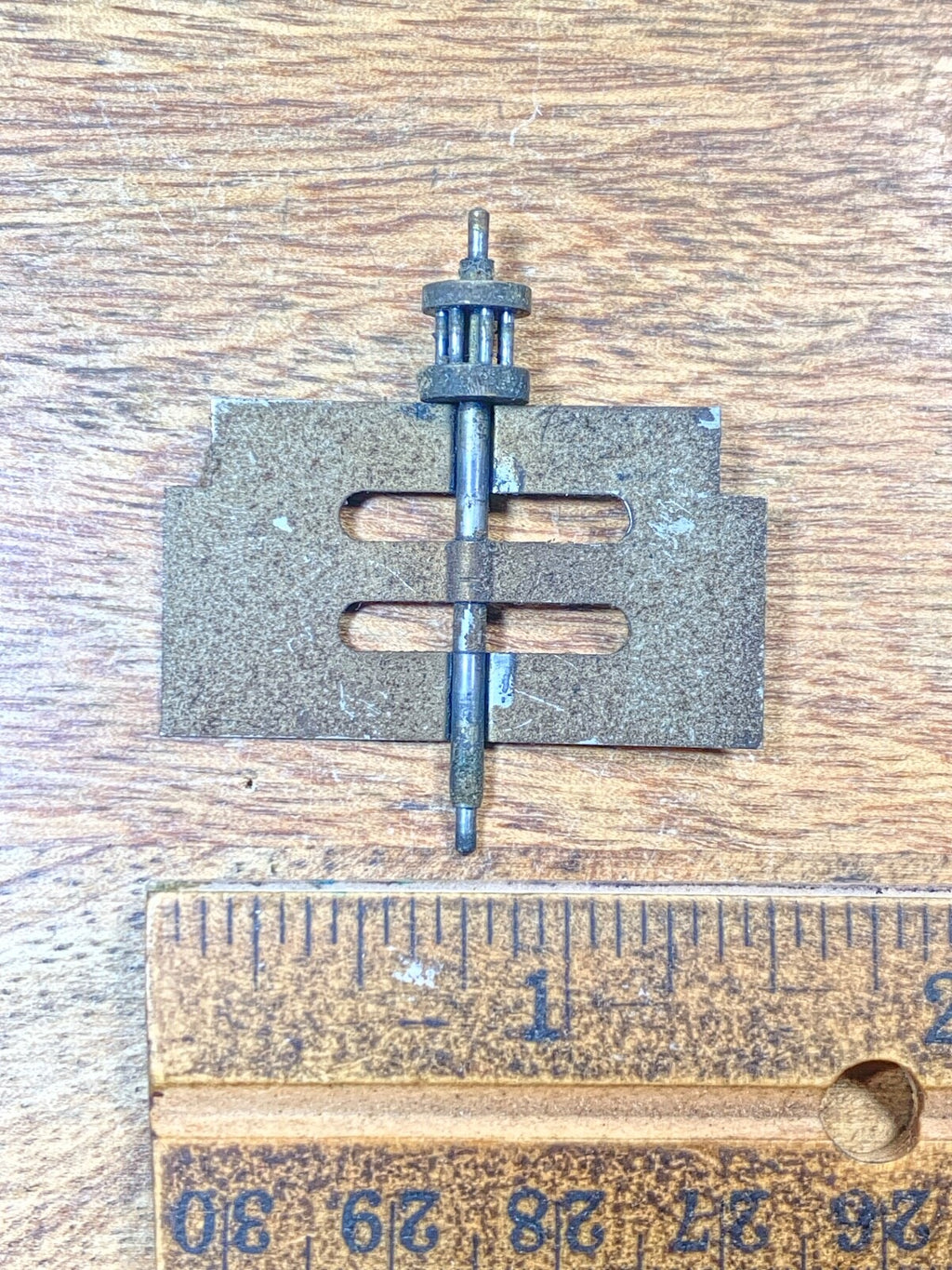 Ingraham (Stamped 12 33) Clock Movement Strike Side Fly Wheel     (KD2708)