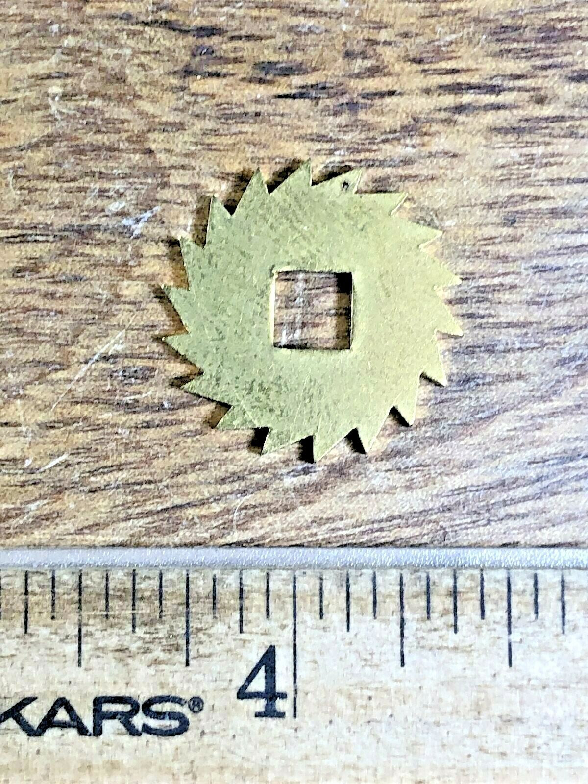 Urgos Ratchet Wheel, 18.5mm Dia, 18 Teeth, 4.70mm X 4.70mm Arbor  (K3004)