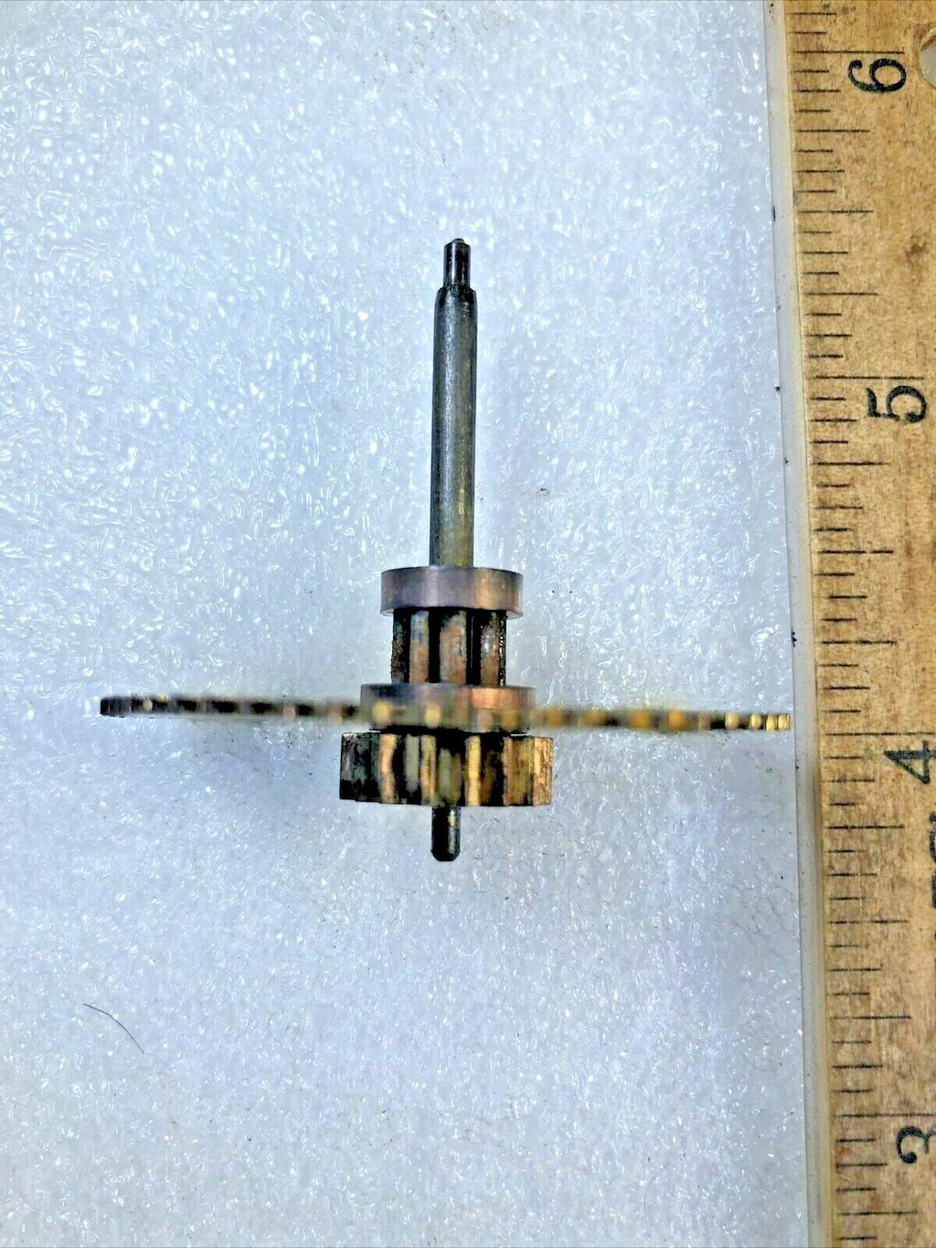 Unmarked Clock Movement (Ingraham?) Strike Side 2nd Wheel   (K6545)