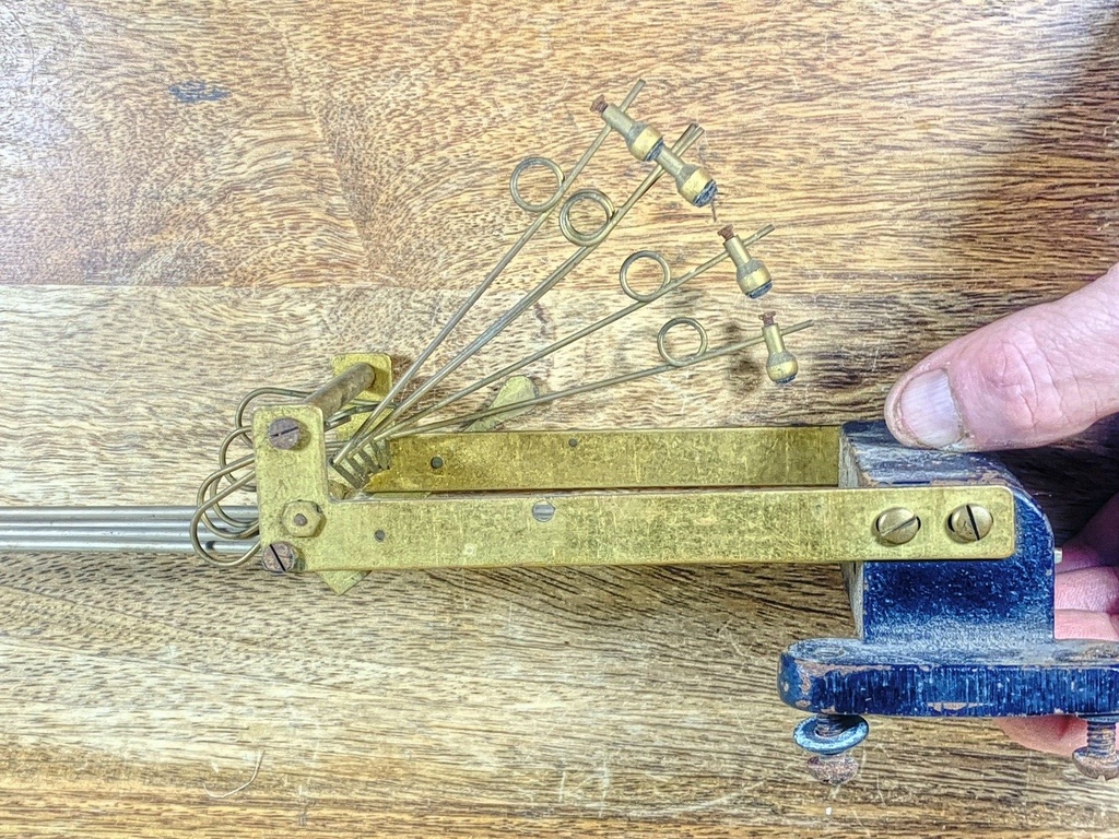 5 Rod Clock Chime Bar 12 Inches Long (HAC, Hamburg American ?)     (LL5206)