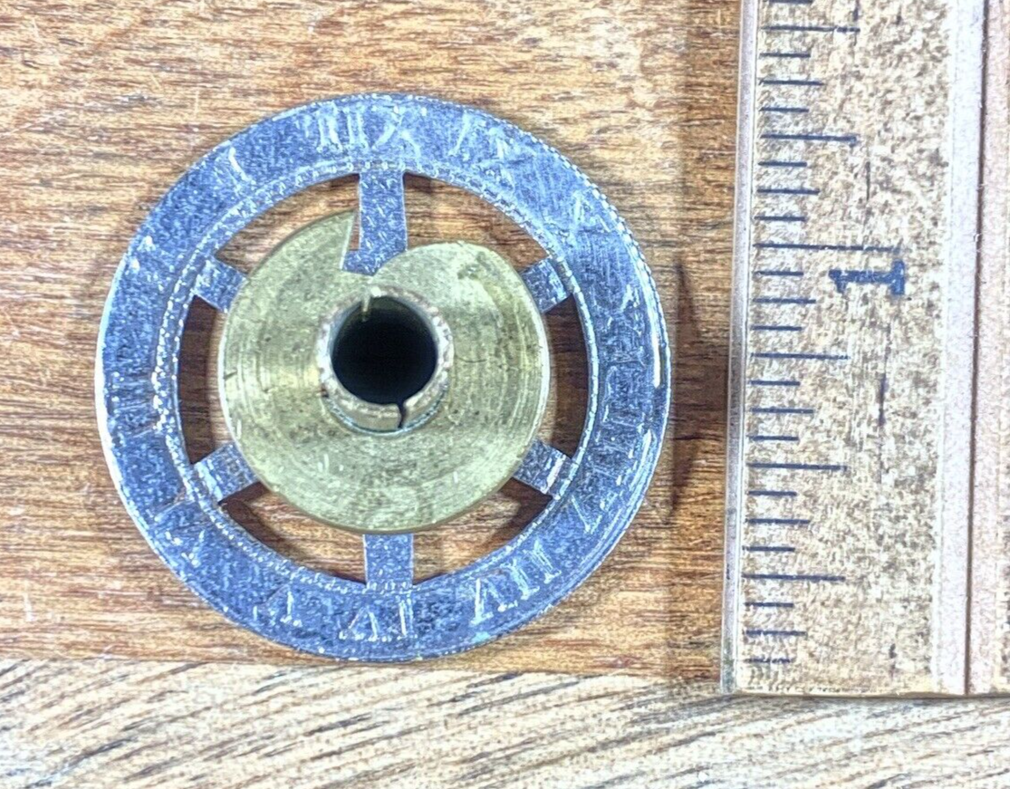Old Kitchen Clock Alarm Setting Wheel (Unknown Make)    (KD106)