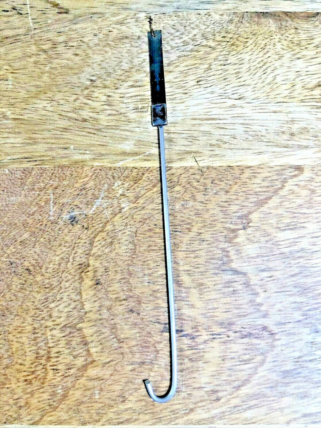 Gilbert 8 Day Clock Movement (Stamped 23) Pendulum Rod and Spring (K5643)