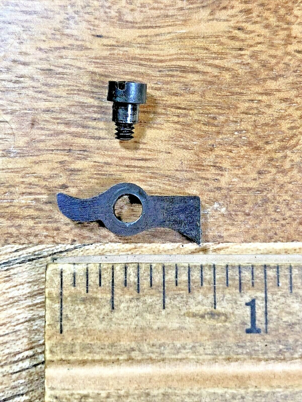 Old Kienzle Clock Movement Main Wheel Clock Click (See Pics To ID Mvmt) (K6837)
