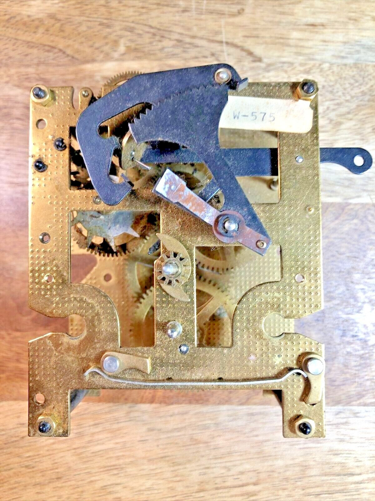 Old Urgos UW 7 Series Clock Movement Back Plate (Pivots Look Good) (K7501)