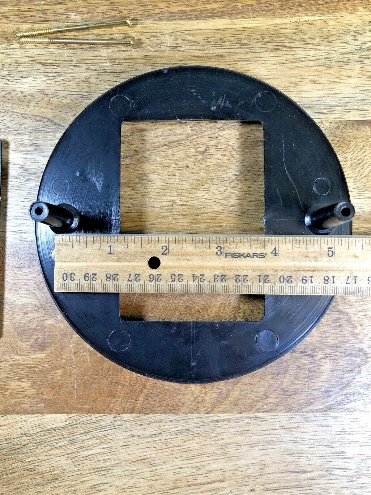 Plastic Mantel Clock Back Door For Quartz Clock Movements (K5985)