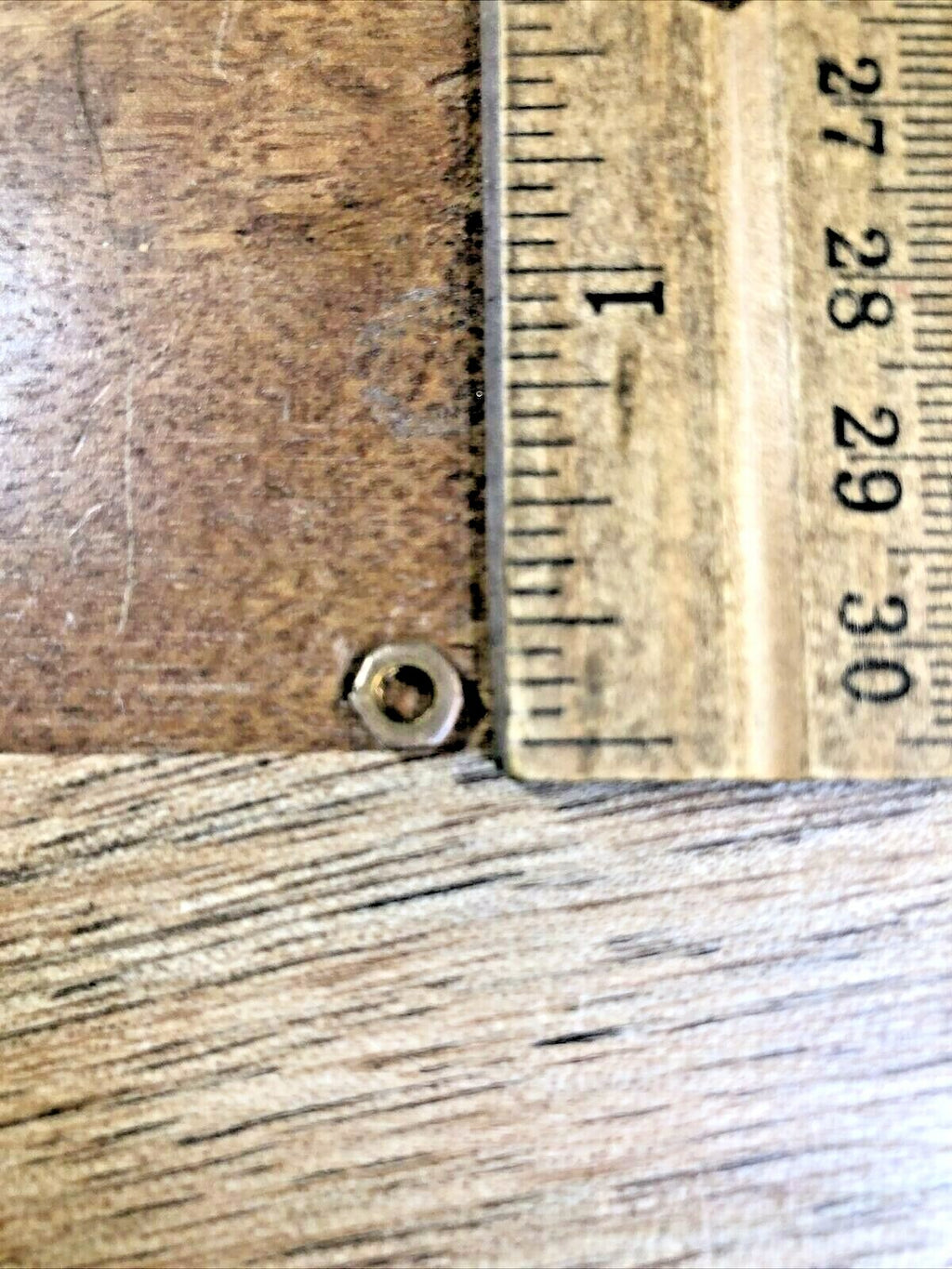 Old Solid Back Waterbury Clock Movement Pallet Nut (K6532)