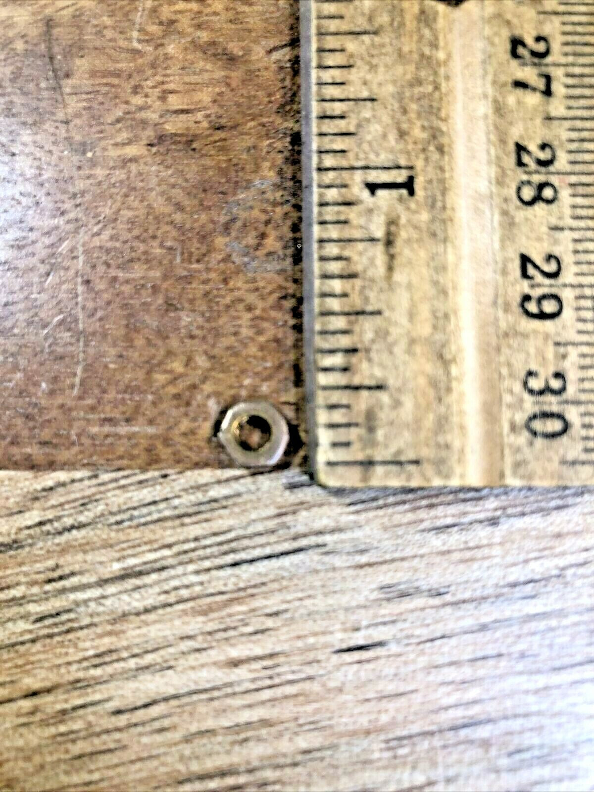 Old Solid Back Waterbury Clock Movement Pallet Nut (K6532)