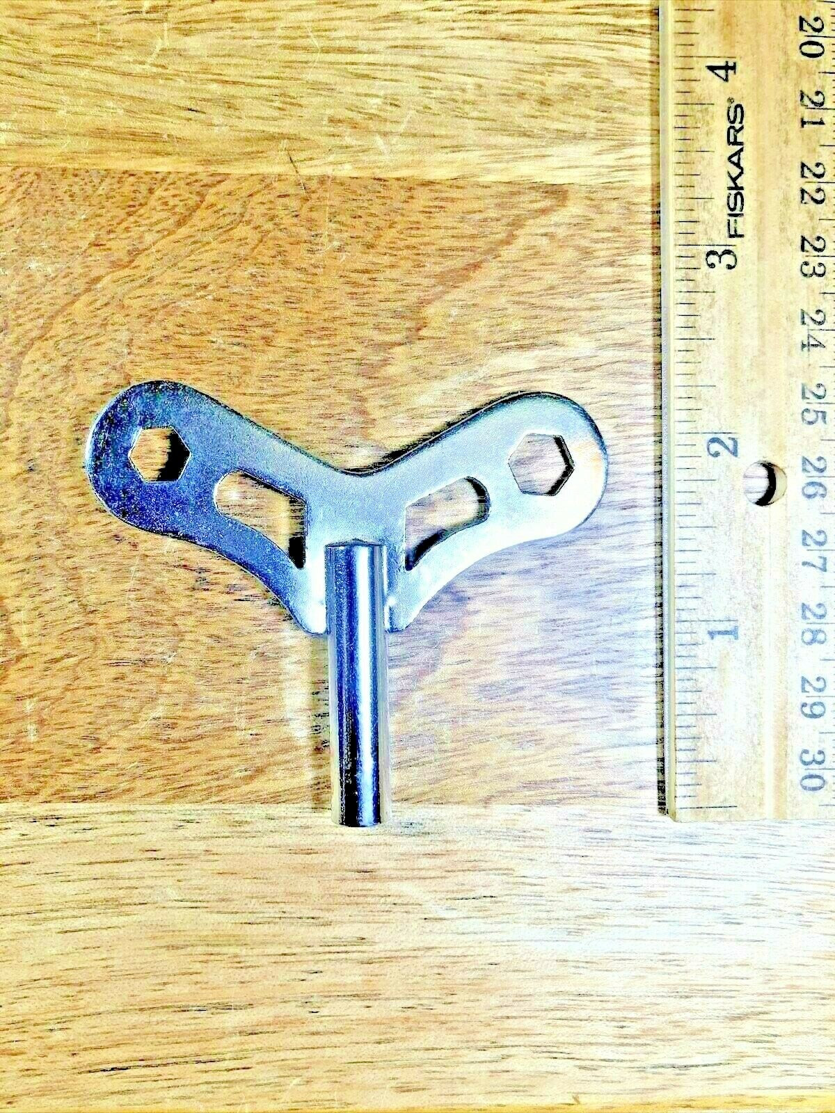 Vintage Clock Winding Key Size 6  / 3.75mm  (Key Lot K4021)