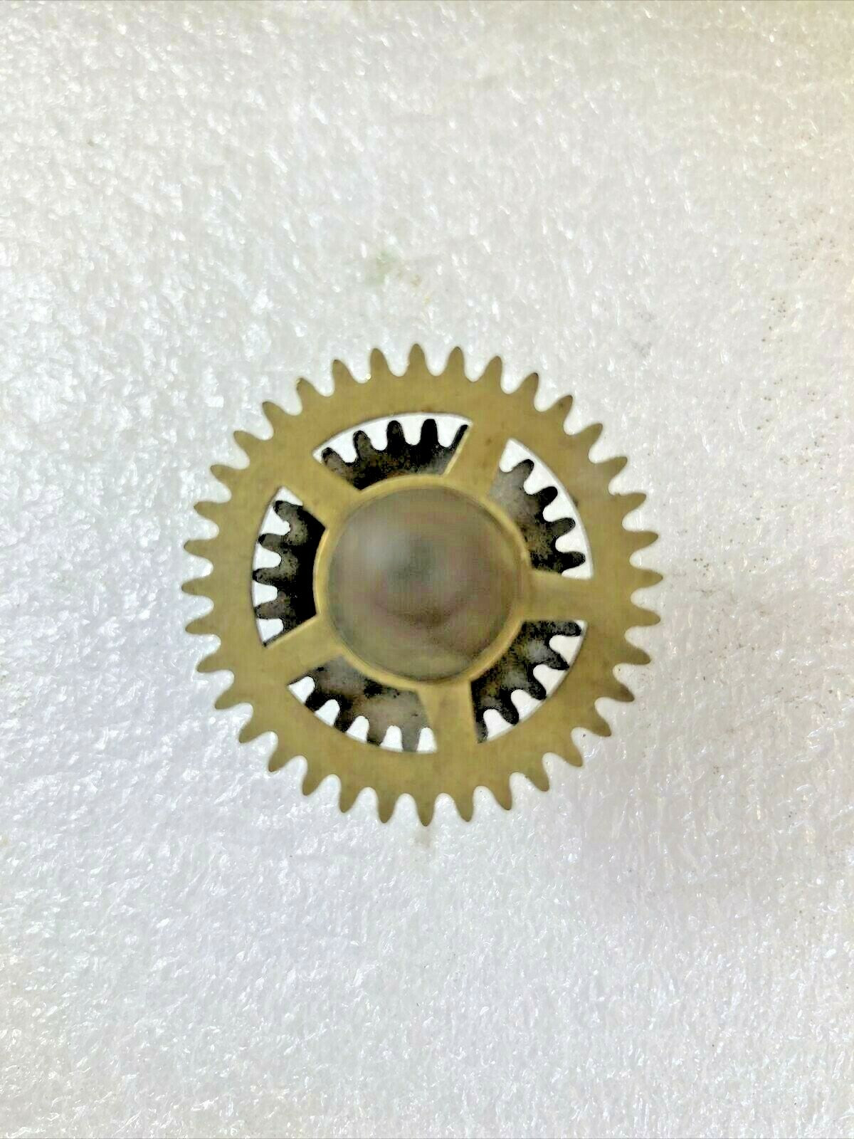 Unknown Clock Movement Minute Wheel (73.8mm Long, 2.6mm Pivot) (K6263)