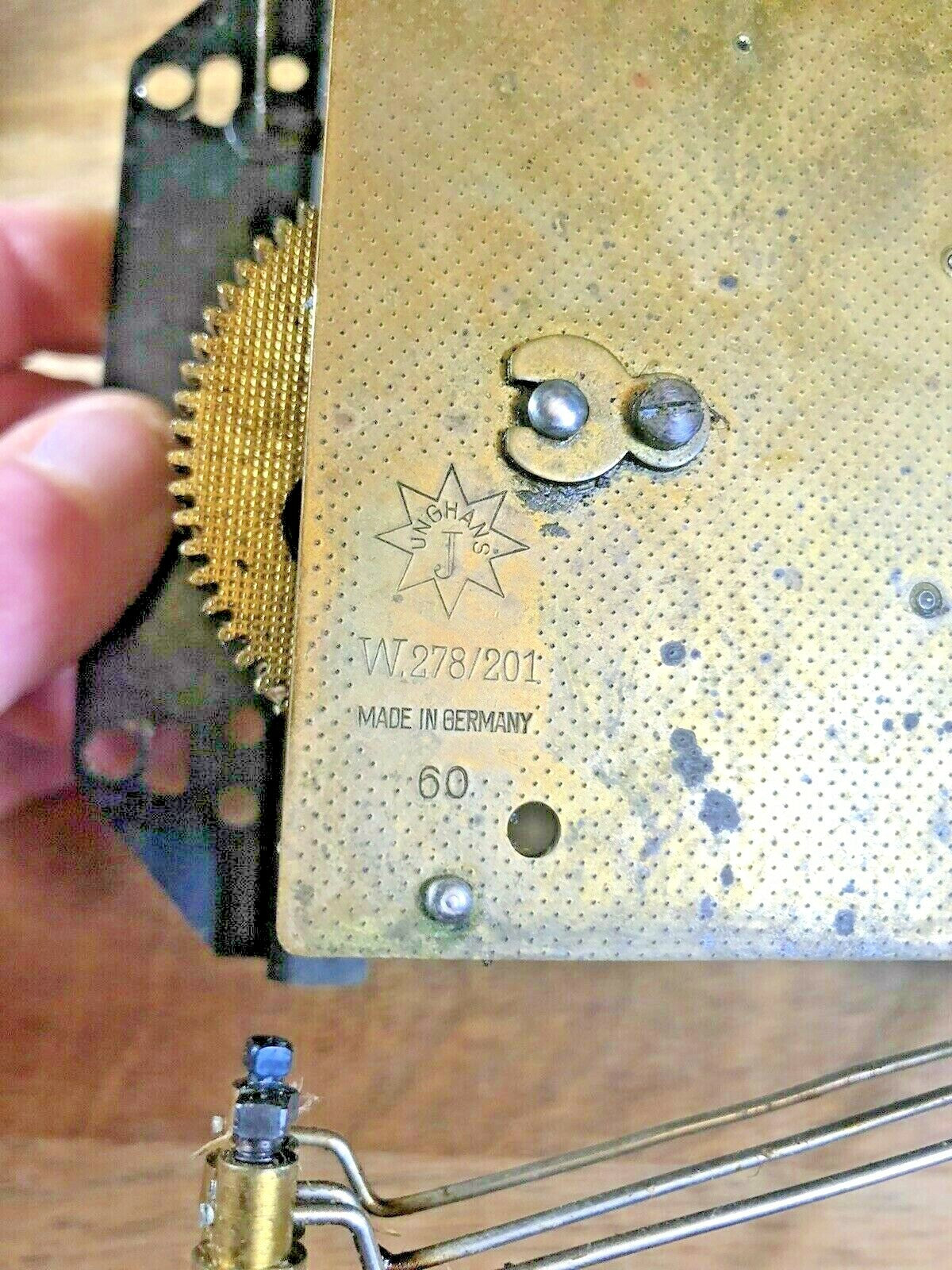 Junghans W 278 / 201 Clock Movement Ratchet Wheel Click Spring      (K5552)