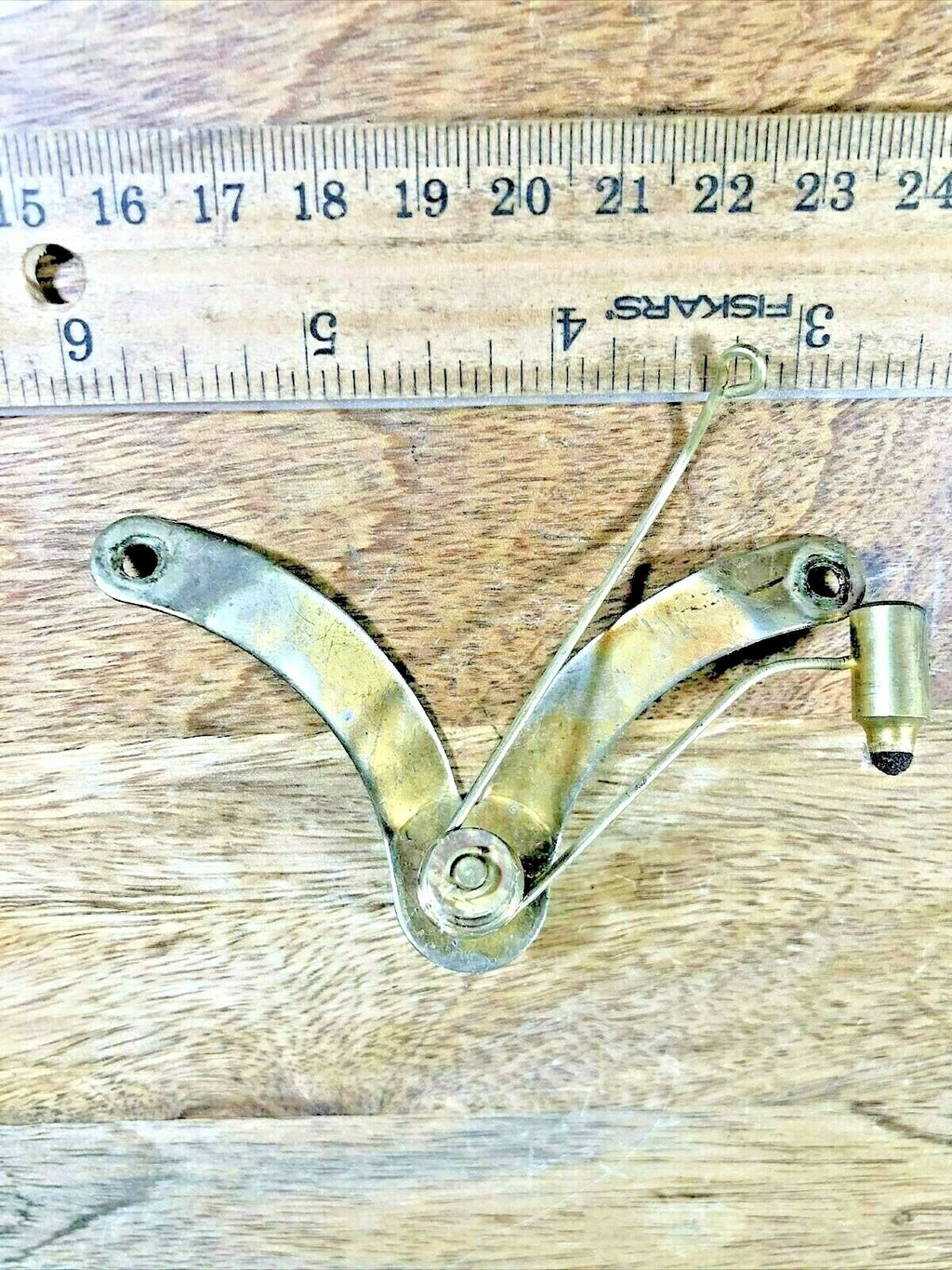 Gilbert 8 Day Clock Movement (Stamped 23)  Hammer Assembly (K5625)