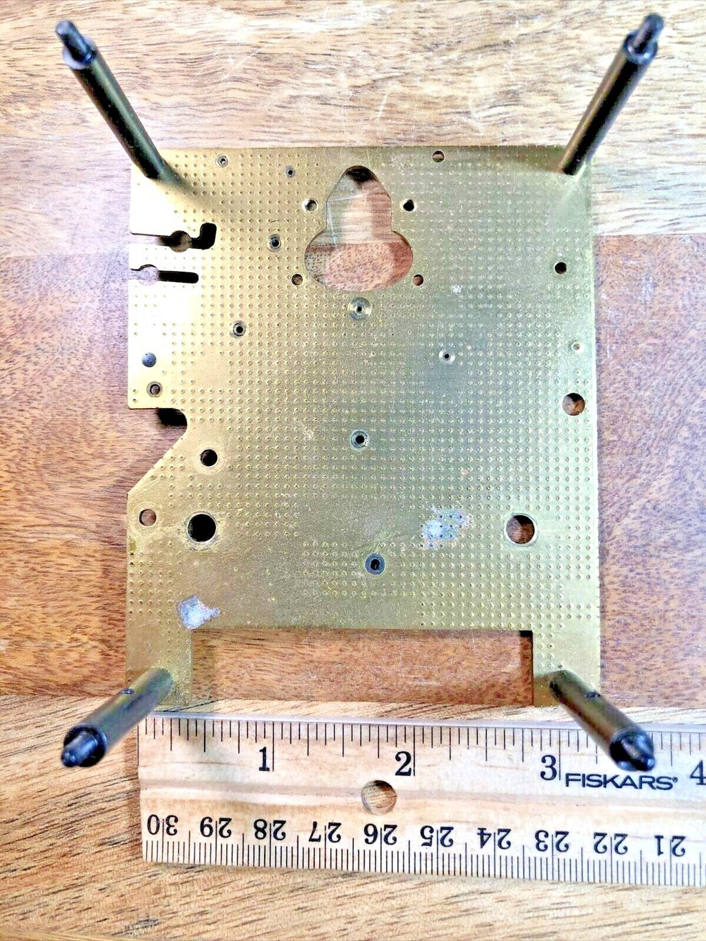 Old Urgos UW 7 Series Clock Movement Back Plate (Pivots Look Good) (K7501)