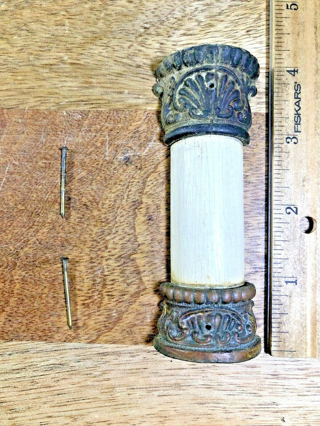 Old Thick 4 inch Tall Mantel Clock Column              (K5712)
