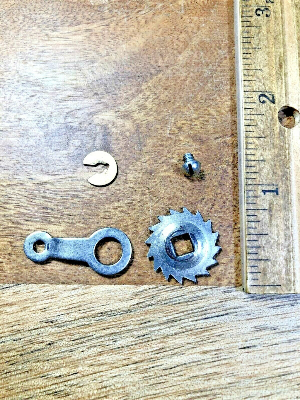 Chinese Clock Movement Click Wheel (See Pics To ID Mvmt) (K6864)