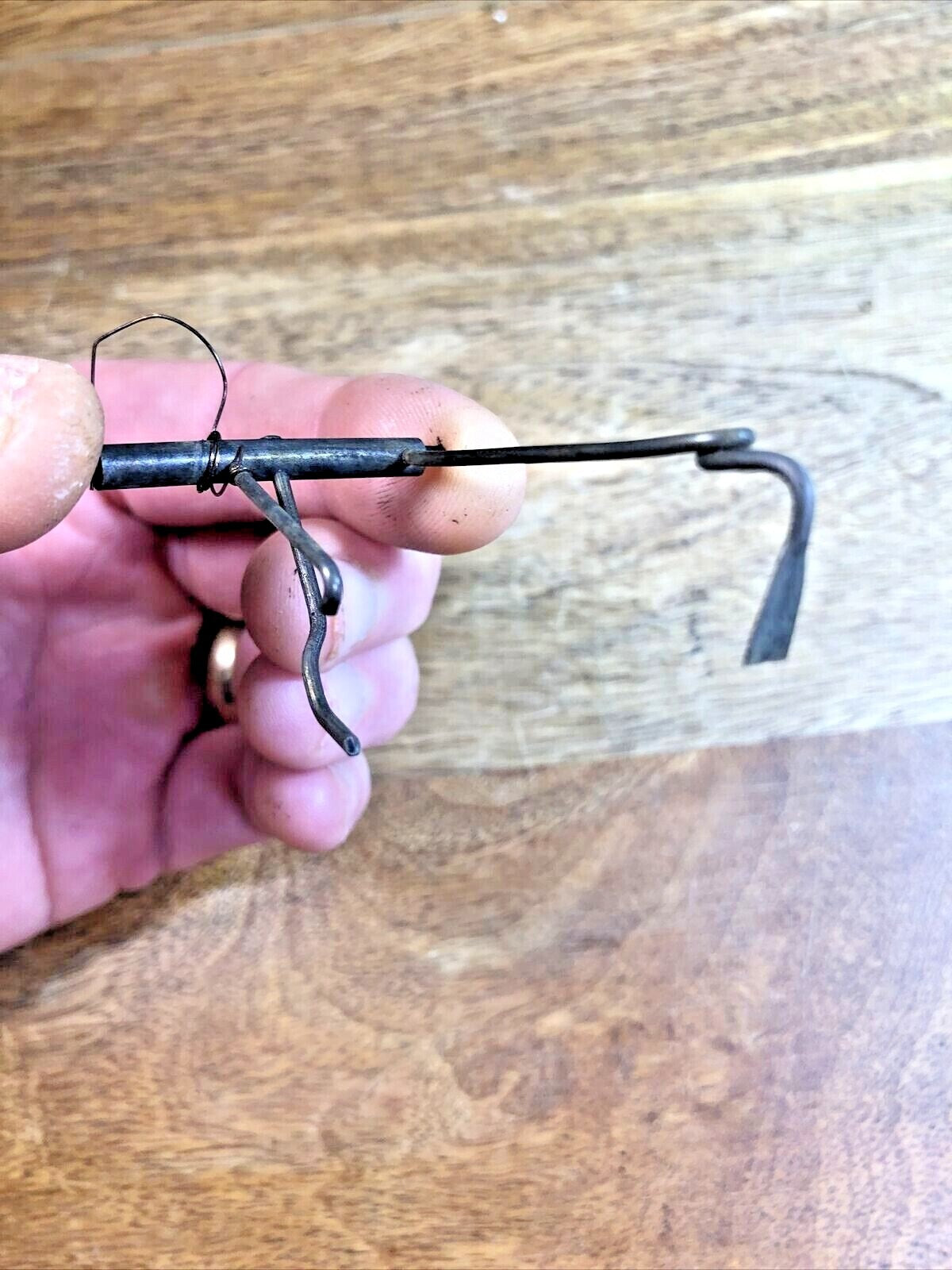 Ingraham (Pat. 1878) Clock Movement Count Wheel Lever (See Pics To ID) (K7195)