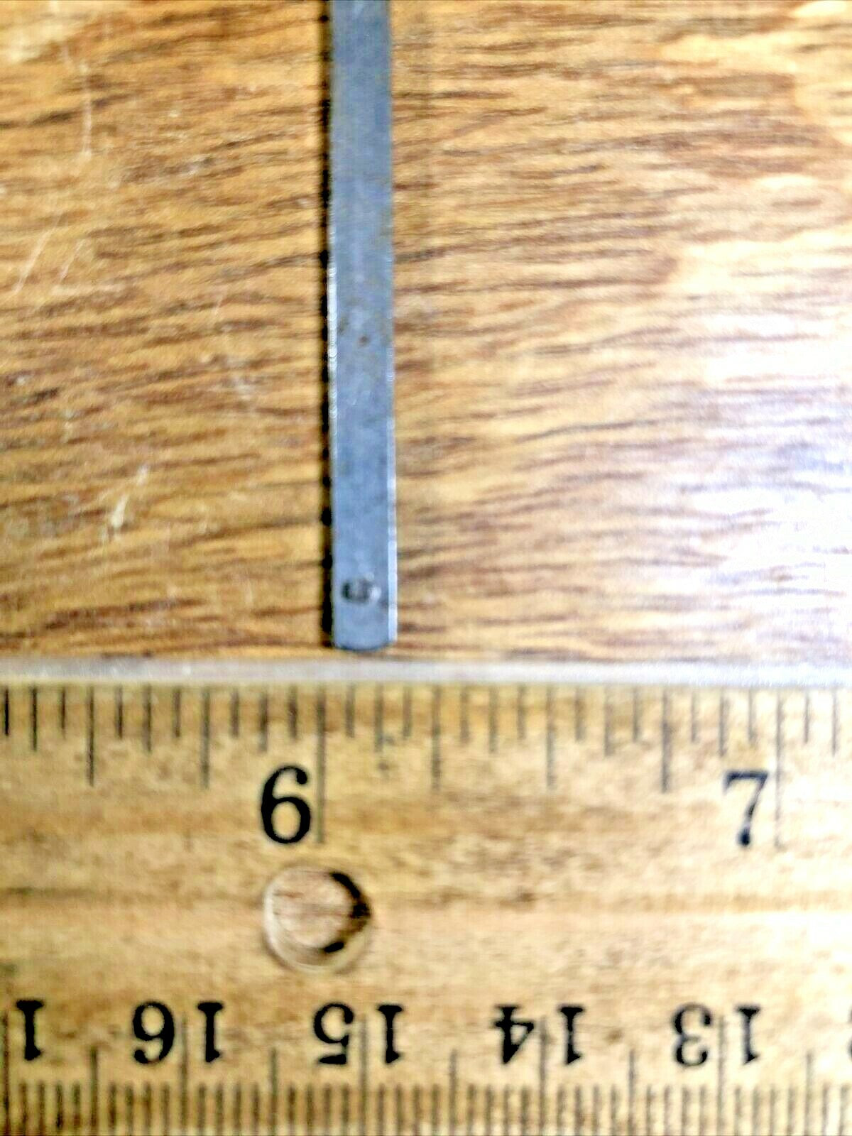 Old 2 3/4 Inch Pendulum Leader    (K5390)