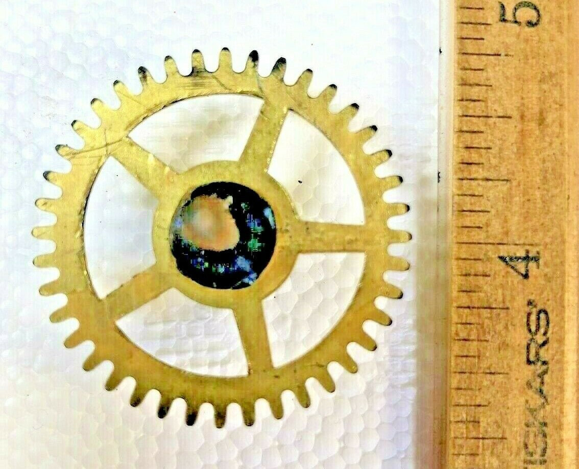 Made In Japan Clock Movement Time Side 3rd Wheel (See Pics to ID Mvmt) (K6386)