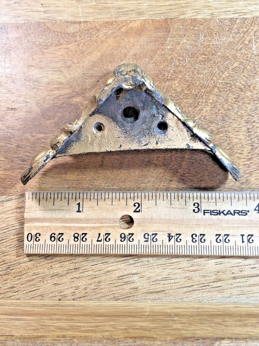 Old Black Mantle Clock Foot (K7621)
