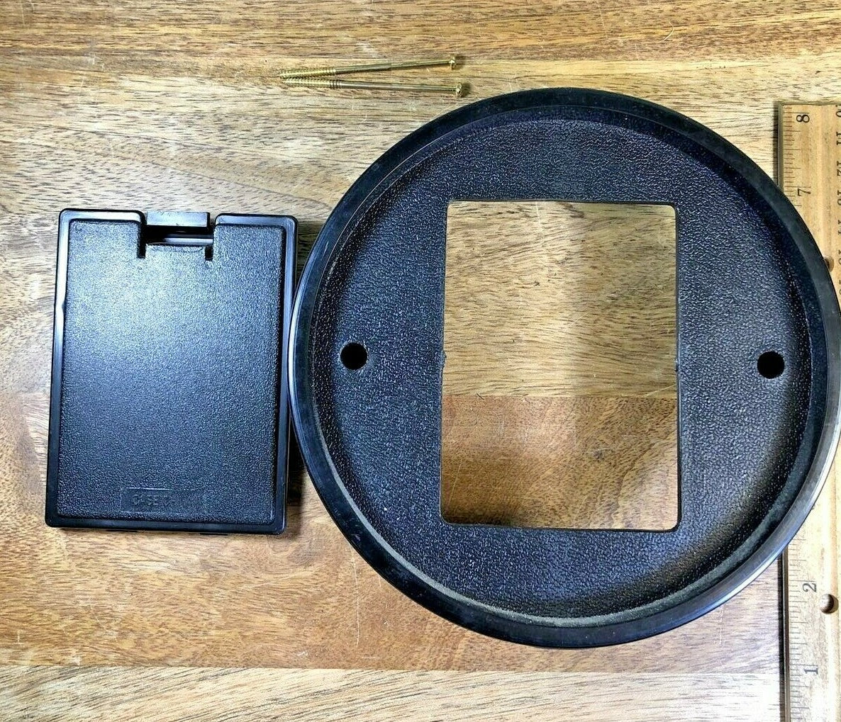 Plastic Mantel Clock Back Door For Quartz Clock Movements (K5985)