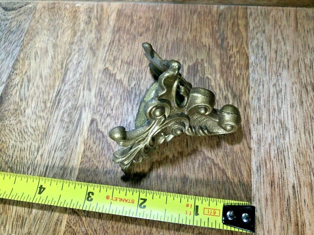 Old Clock Claw Foot   (K9517)