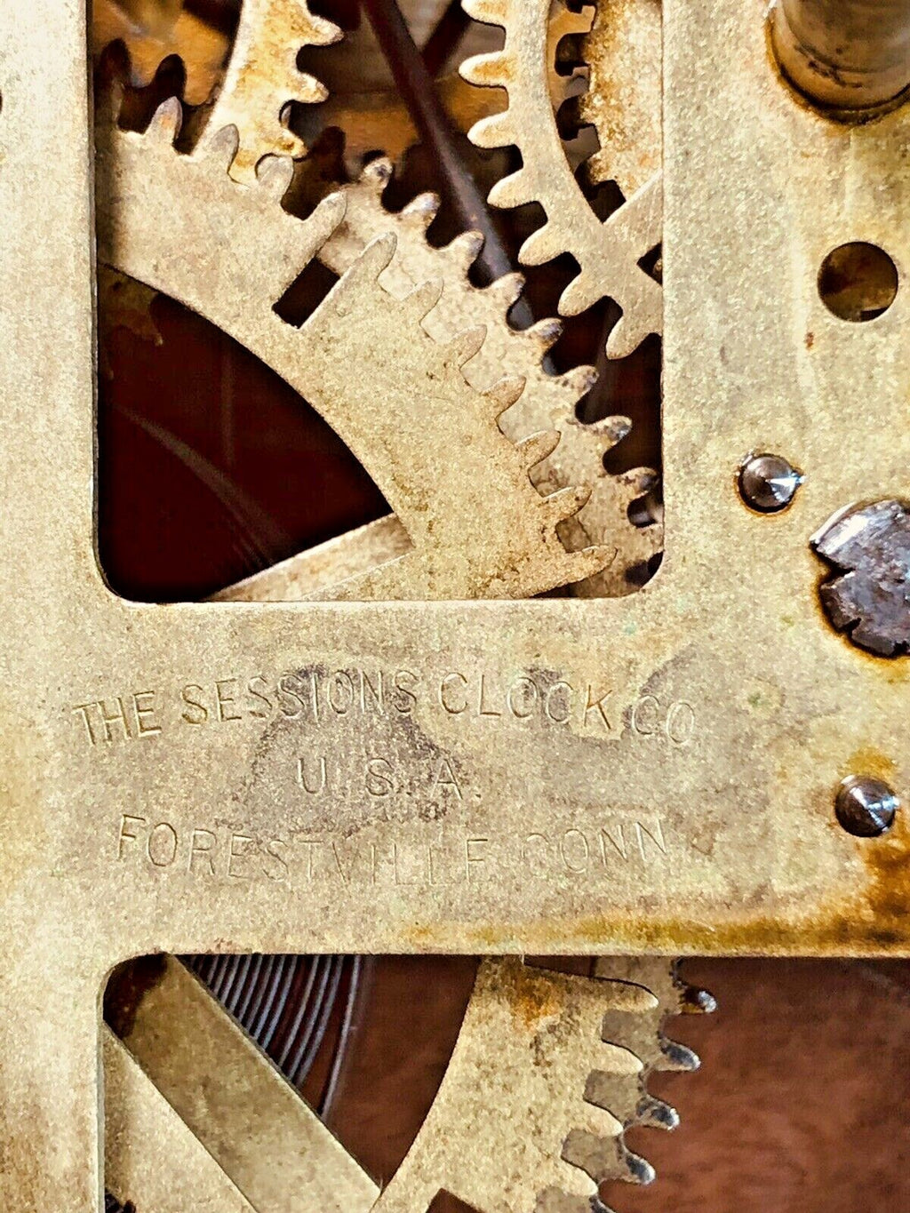 Sessions Clock Movement Time Side 3rd Wheel (See Pics To ID Mvmt)       (K7415)