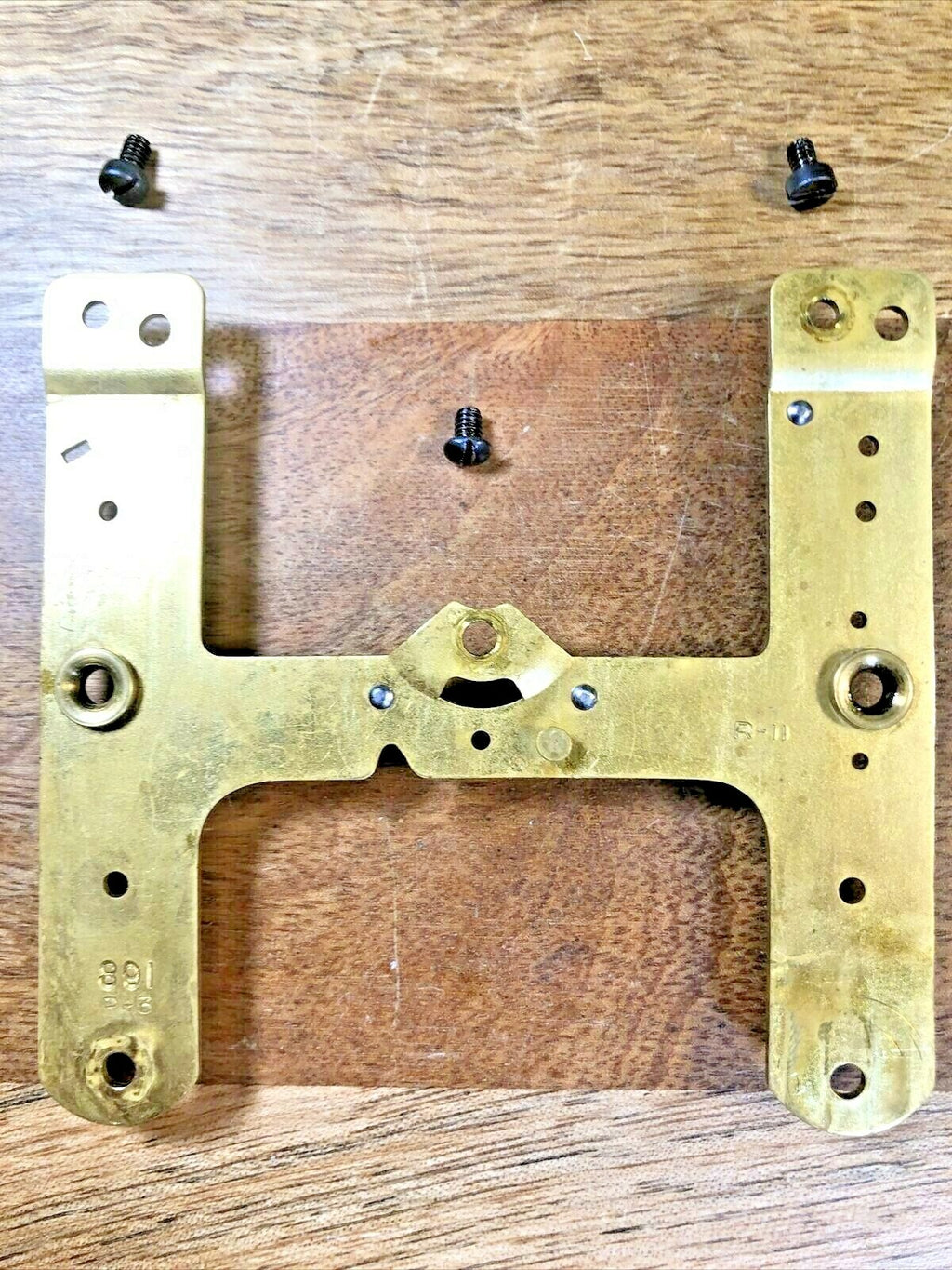 Seth Thomas 89I Clock Movement Lower Back Plate (Pivots Are Good) (K6762)
