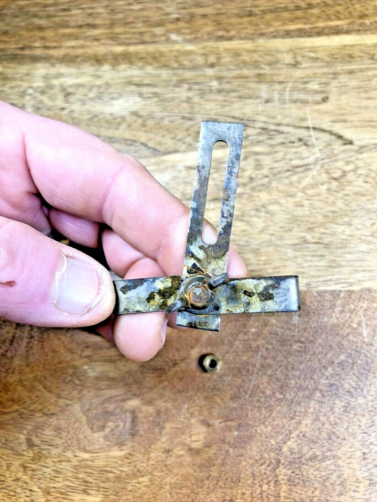 Seth Thomas A208-000 (Hermle 141-031) Clock Chimes Transport Bracket (K6894)