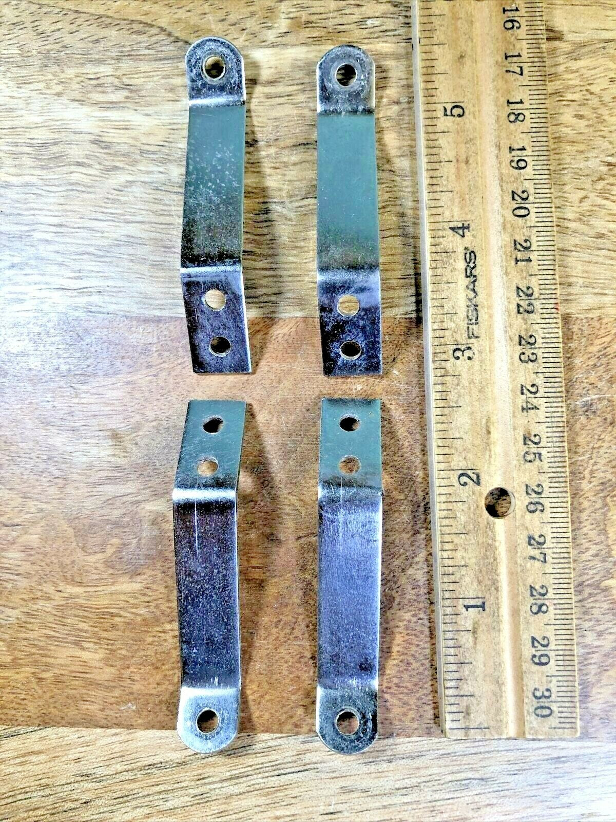 Clock Movement Mounting Feet (Clock Lot K6342)