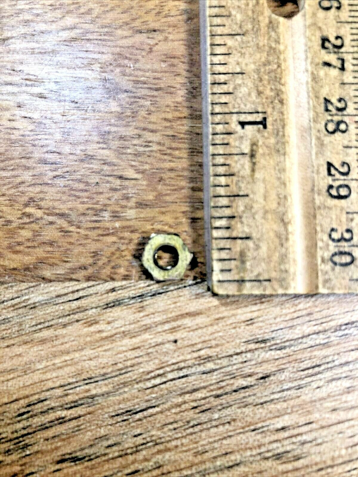 Unmarked Clock Movement (Ingraham?) Pallet Nut (See Pics To ID Mvmt)  (K6546)