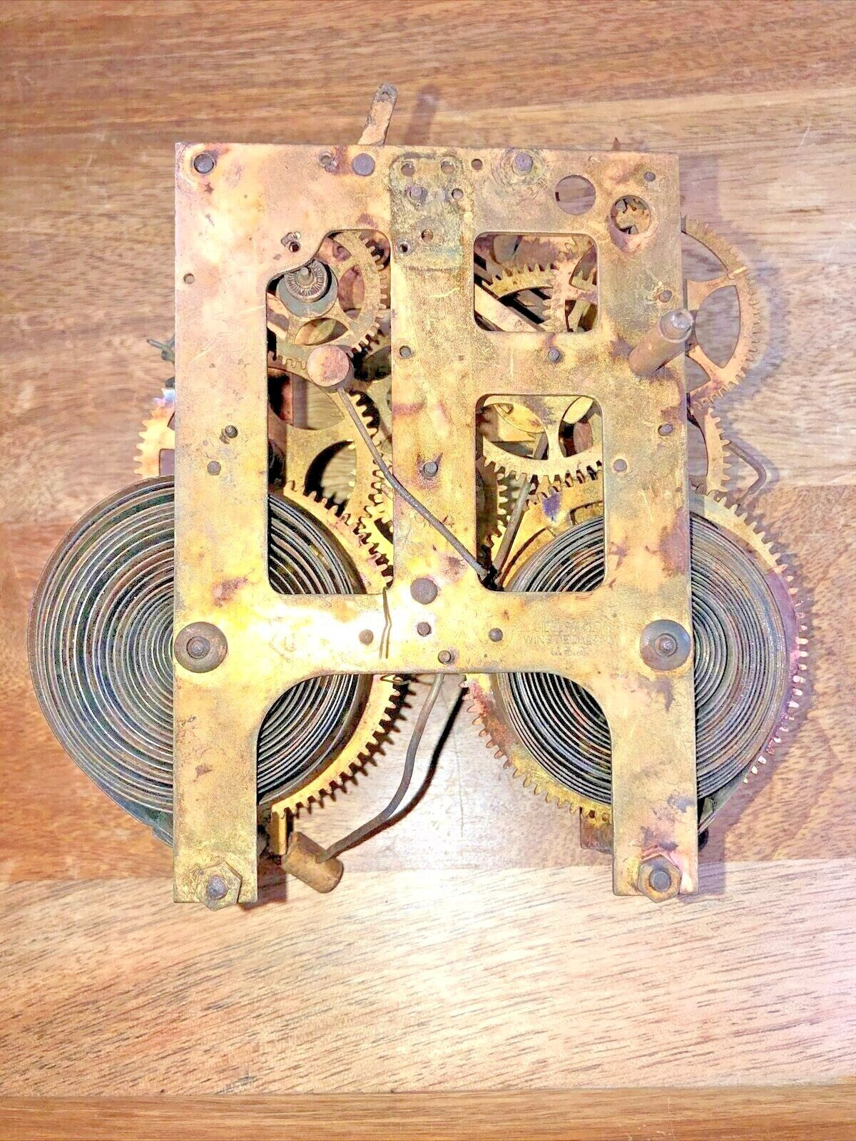 Gilbert Clock Movement (Stamped 1904)  Escape Wheel (See Pics to ID)   (K7328)