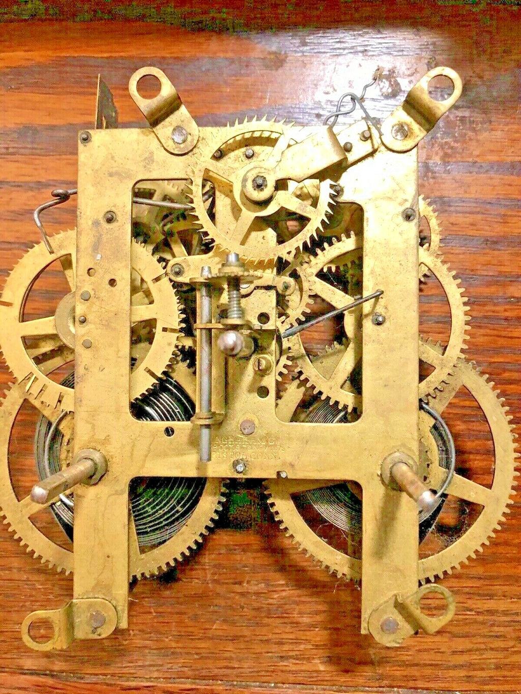 Ingraham 8 Day Clock Movement Pallet Nut (K5500)