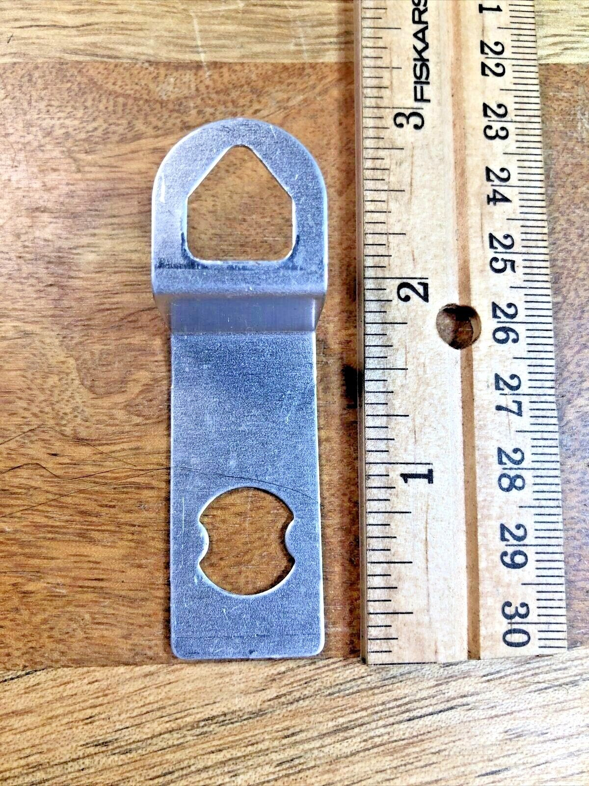 Metal Clock Hanger            (K7547)