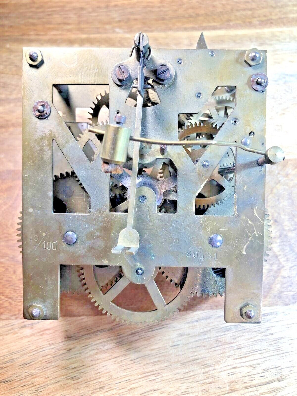 Mauthe Clock Movement (Stamped 45/100) Click Wheel Retainer (K7322)