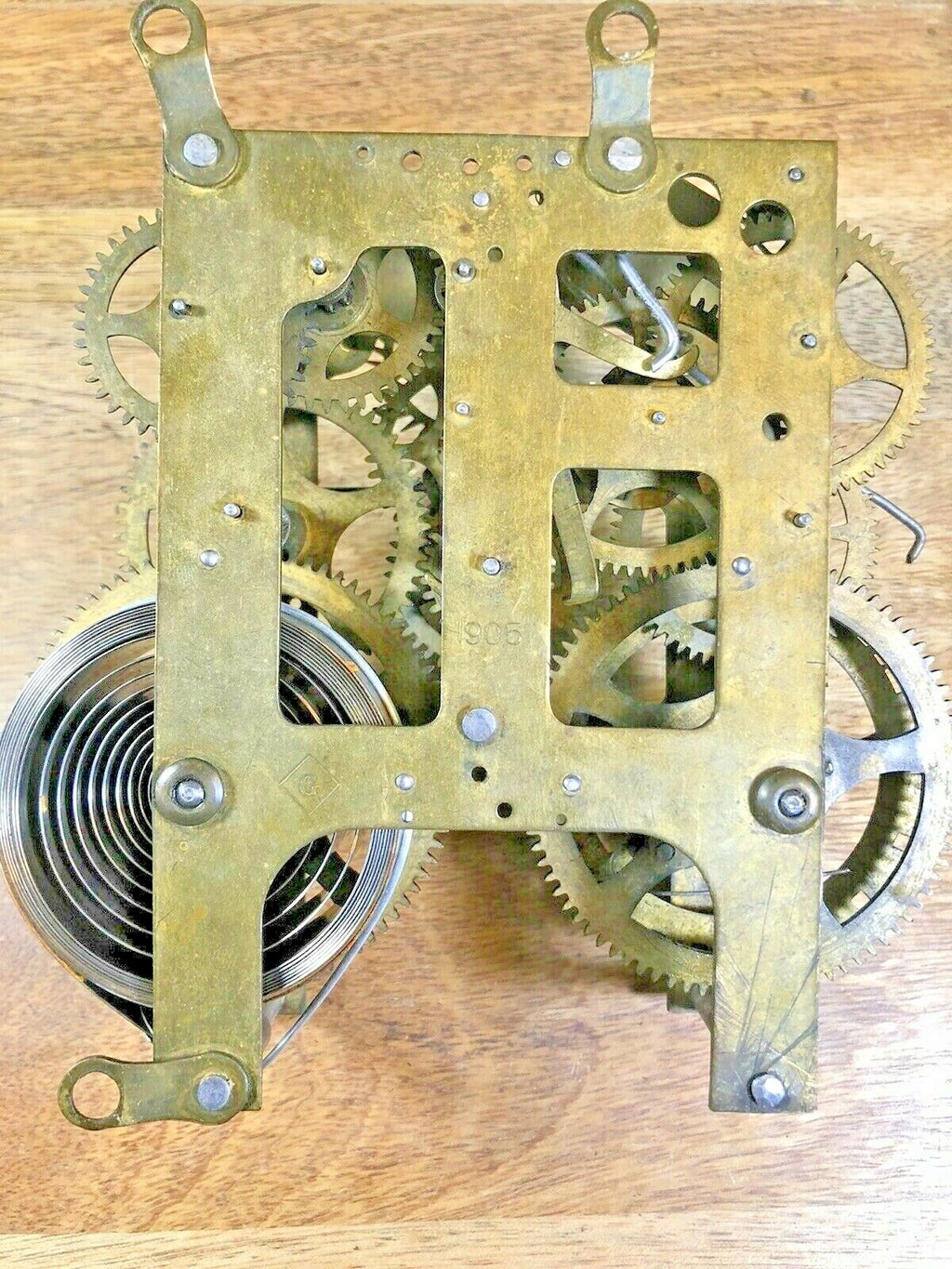 Old Gilbert 8 Day Clock Movement Fan Assembly  (K5612)
