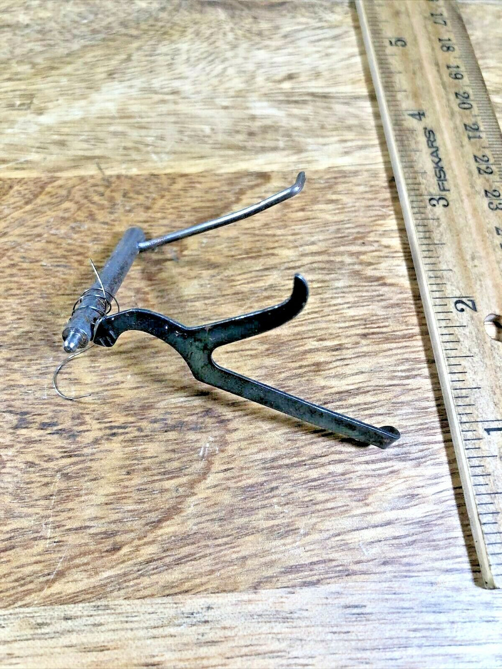 Gilbert 8 Day Clock Movement (Stamped 23) Drop Lever (K5635)