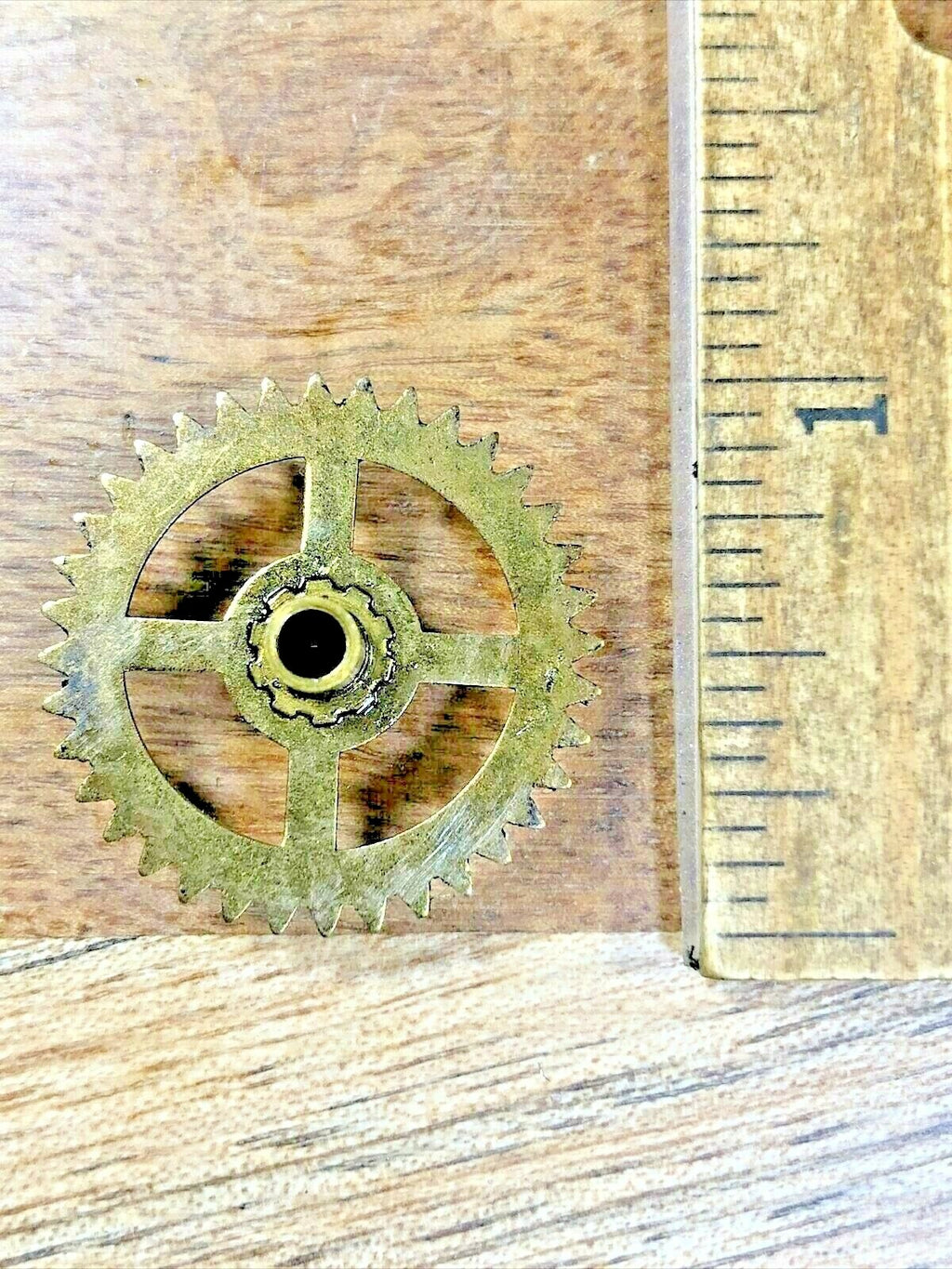 Mauthe Clock Movement (#2) Minute Wheel  (See Pics to ID Movement) (K7137)